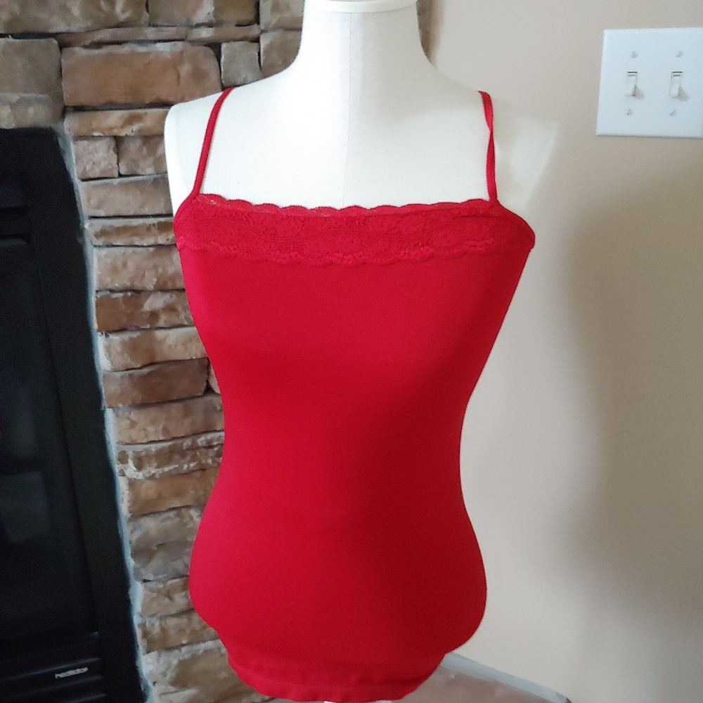 The Limited size XS red cami